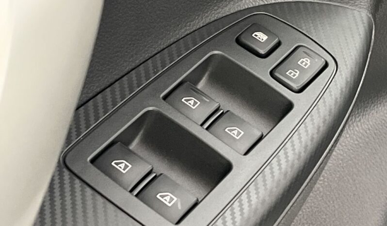 
 Mitsubishi Eclipse Cross full									