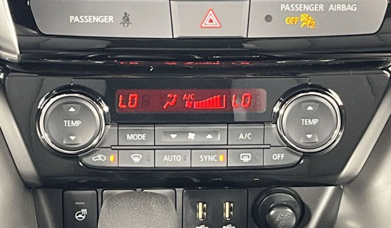 
 Mitsubishi Eclipse Cross full									