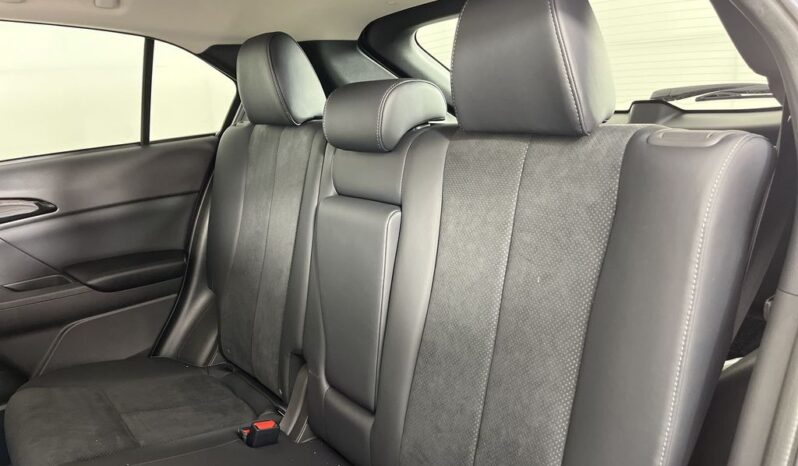 
 Mitsubishi Eclipse Cross full									