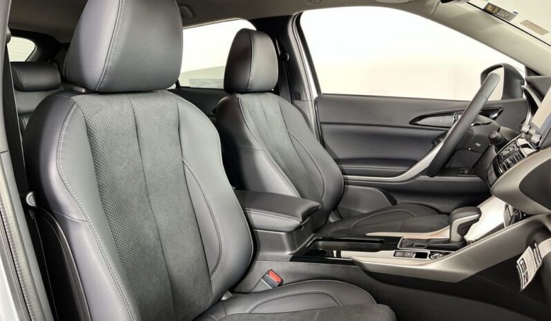 
 Mitsubishi Eclipse Cross full									