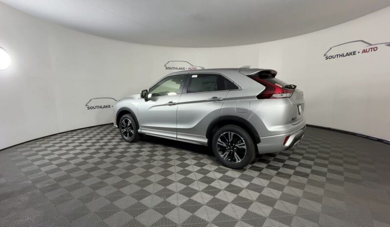 
 Mitsubishi Eclipse Cross full									