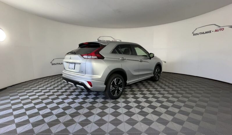 
 Mitsubishi Eclipse Cross full									