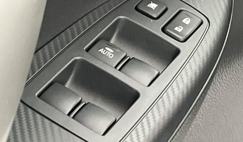 
 Mitsubishi Eclipse Cross full									