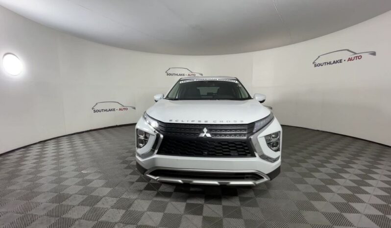 
 Mitsubishi Eclipse Cross full									