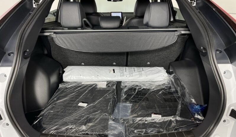 
 Mitsubishi Eclipse Cross full									