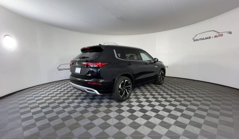 
 Mitsubishi Outlander PHEV full									