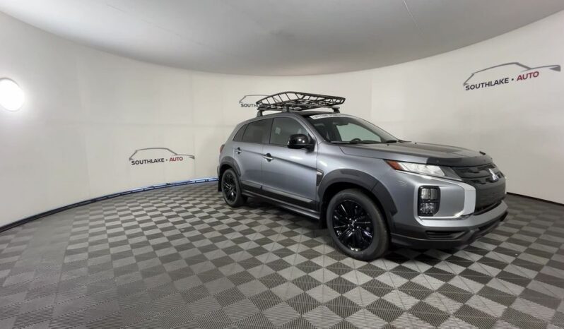 
 Mitsubishi Outlander Sport full									