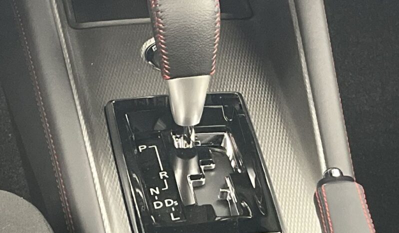 
 Mitsubishi Outlander Sport full									