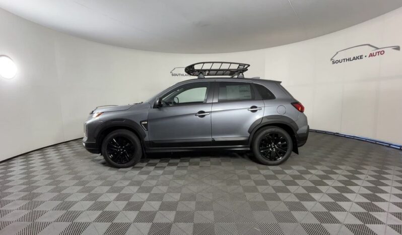 
 Mitsubishi Outlander Sport full									