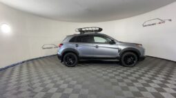 Mitsubishi Outlander Sport full