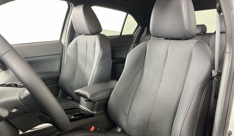 
 Mitsubishi Eclipse Cross full									
