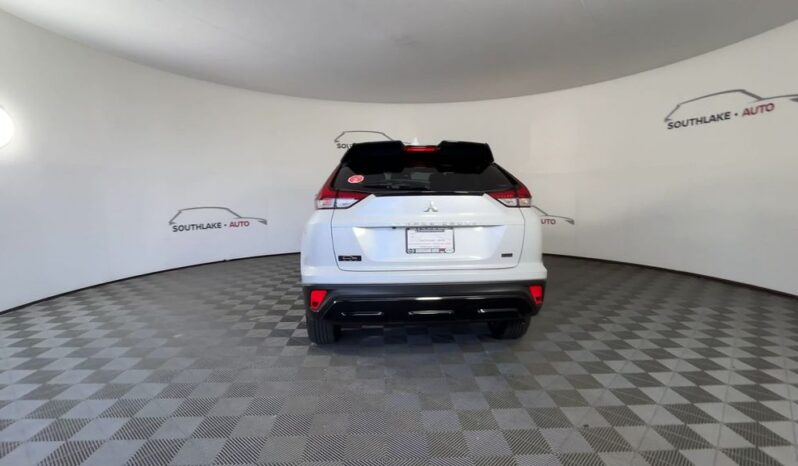 
 Mitsubishi Eclipse Cross full									