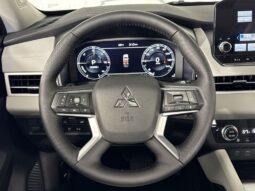 
 Mitsubishi Outlander PHEV full									