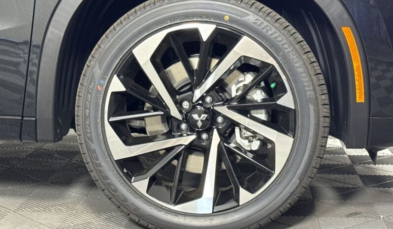 
 Mitsubishi Outlander PHEV full									