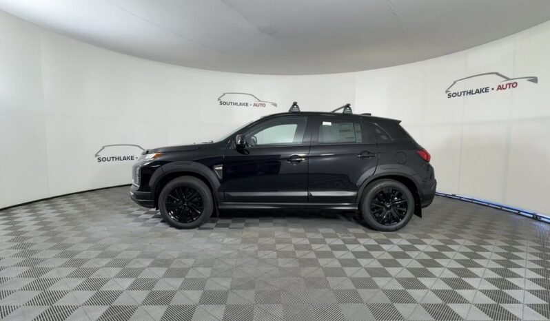 
 Mitsubishi Outlander Sport full									