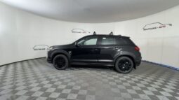 
 Mitsubishi Outlander Sport full									