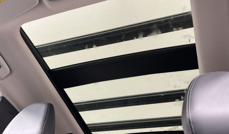 
 Mitsubishi Outlander full									