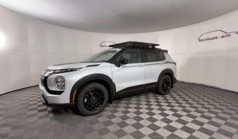 
 Mitsubishi Outlander full									