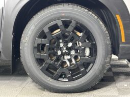 
 Mitsubishi Outlander full									