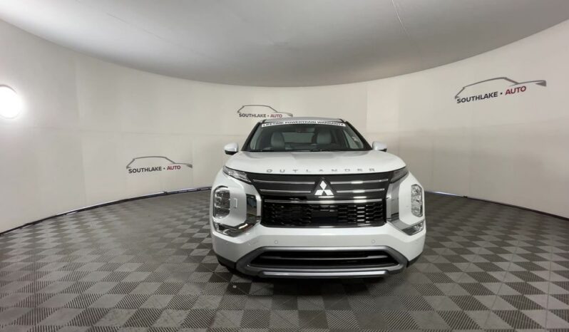 
 Mitsubishi Outlander full									