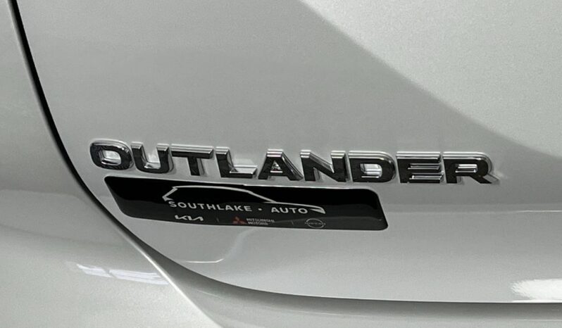 
 Mitsubishi Outlander full									