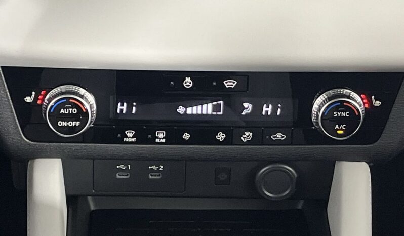 
 Mitsubishi Outlander full									