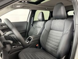 
 Mitsubishi Outlander full									