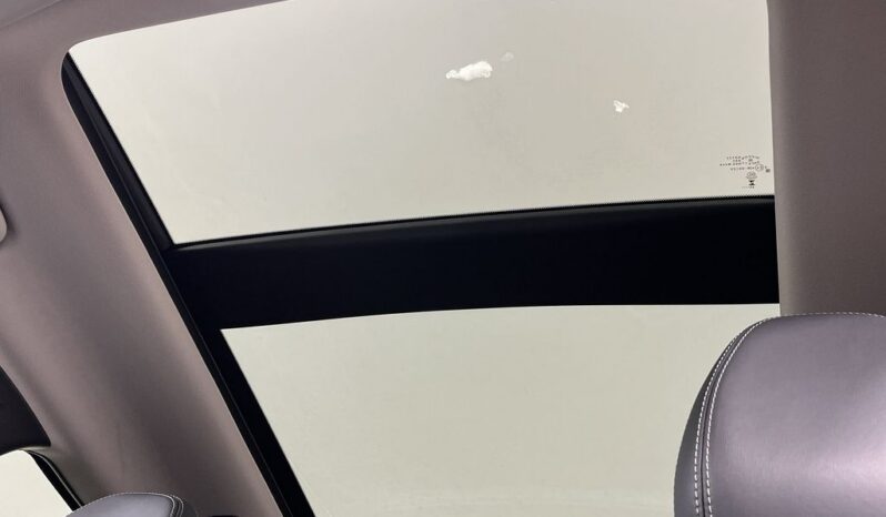 
 Mitsubishi Outlander full									