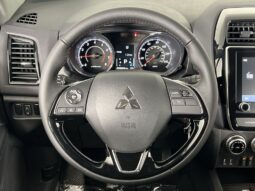 
 Mitsubishi Outlander Sport full									
