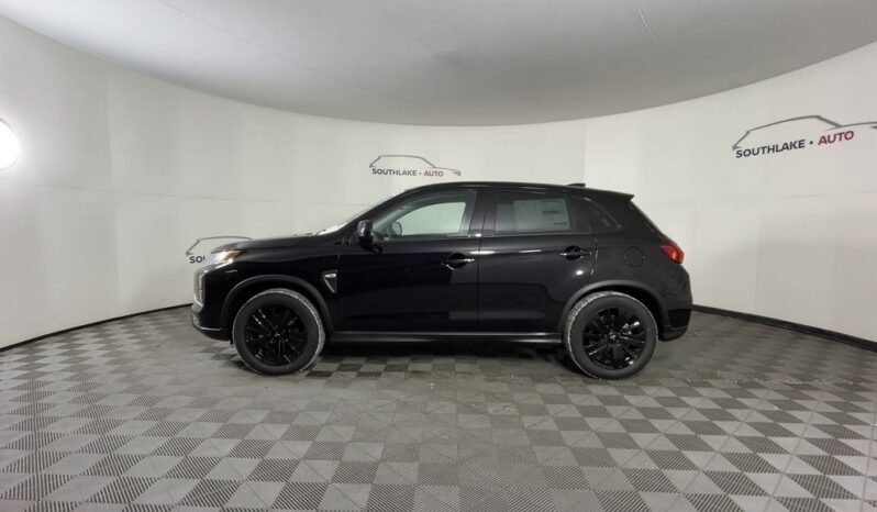 
 Mitsubishi Outlander Sport full									