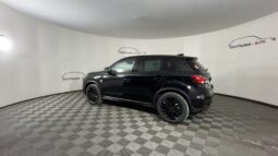 
 Mitsubishi Outlander Sport full									