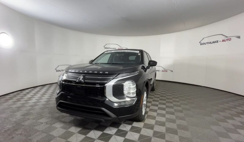 
 Mitsubishi Outlander full									