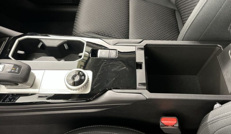 
 Mitsubishi Outlander full									