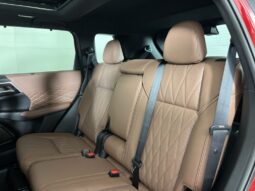 
 Mitsubishi Outlander full									