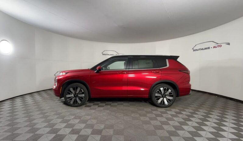 
 Mitsubishi Outlander full									