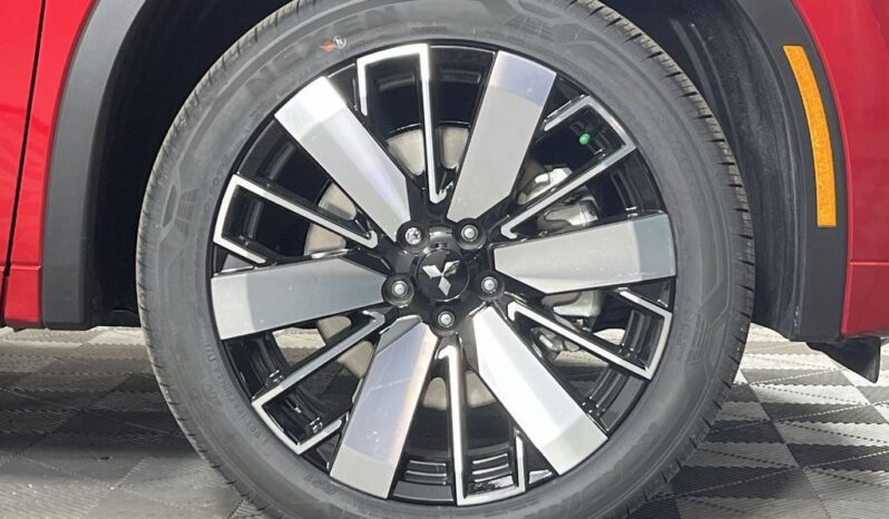 
 Mitsubishi Outlander full									