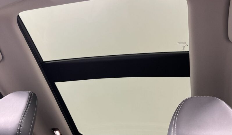 
 Mitsubishi Outlander full									