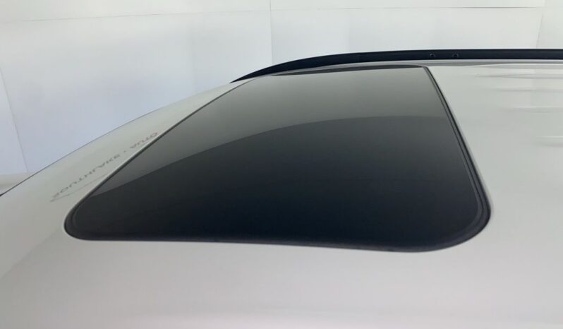 
 Mitsubishi Outlander full									