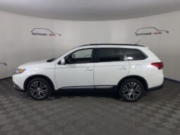 
 Mitsubishi Outlander full									