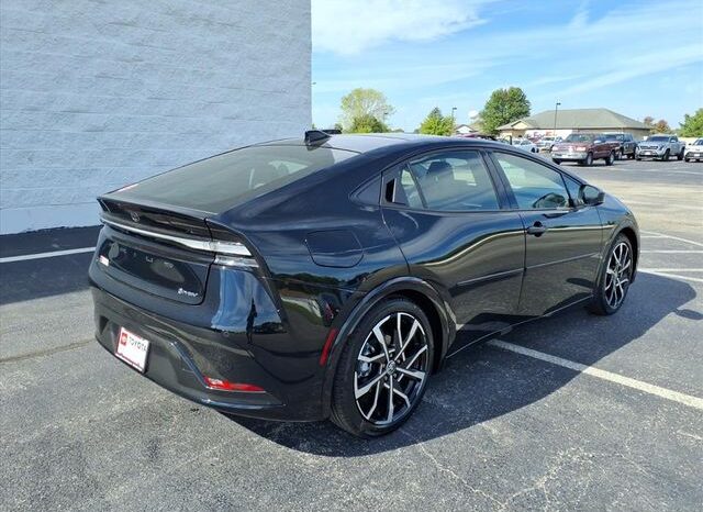 
 Toyota Prius Plug-In Hybrid full									