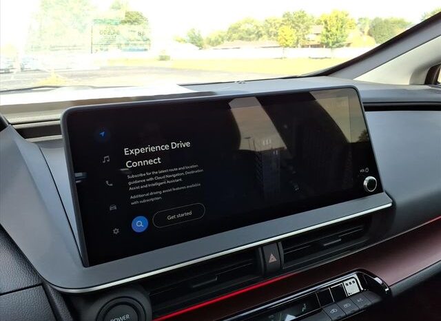 
 Toyota Prius Plug-In Hybrid full									