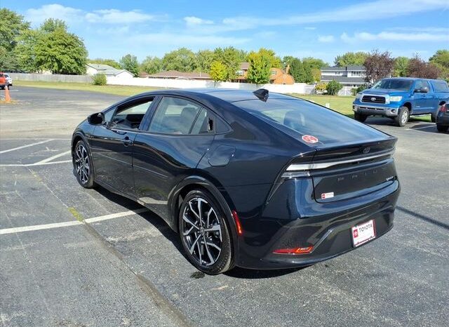 
 Toyota Prius Plug-In Hybrid full									