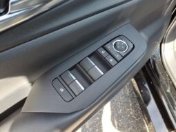 Toyota Prius Plug-In Hybrid full