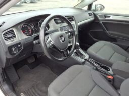 
 Volkswagen Golf full									