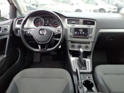 
 Volkswagen Golf full									
