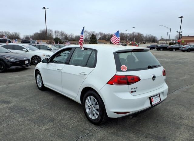 
 Volkswagen Golf full									