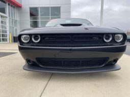 
 Dodge Challenger full									