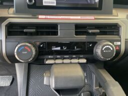 
 Toyota Tacoma full									