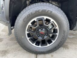 
 Toyota Tacoma Hybrid full									