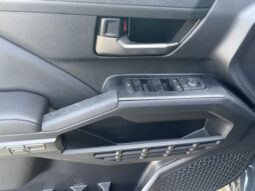 
 Toyota Tacoma Hybrid full									